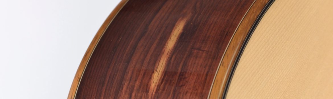 Choisir une guitare de luthier Choisir une guitare de luthier